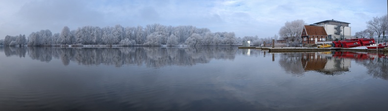 Vechtesee mit  Bootshaus Nordhorn